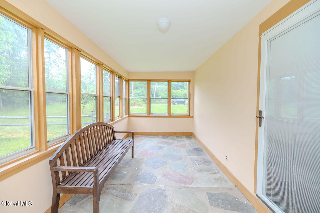 859 Putnam Road Schenectady NY 12306