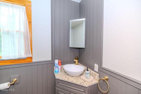 859 Putnam Road Schenectady NY 12306