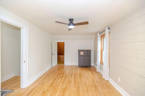 859 Putnam Road Schenectady NY 12306