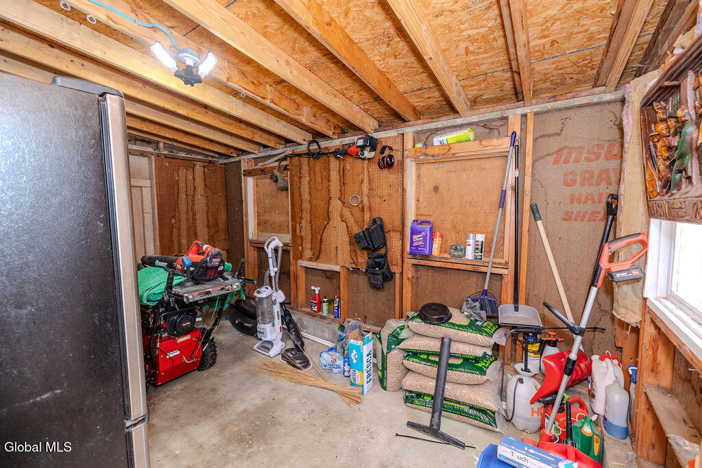 859 Putnam Road Schenectady NY 12306