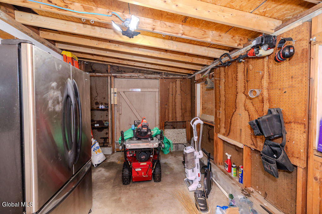 859 Putnam Road Schenectady NY 12306