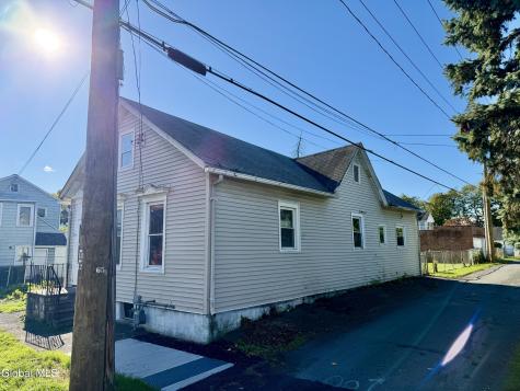 30 122nd Street Troy NY 12182