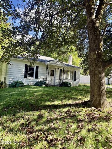 125 Dunsbach Ferry Road Colonie NY 12047