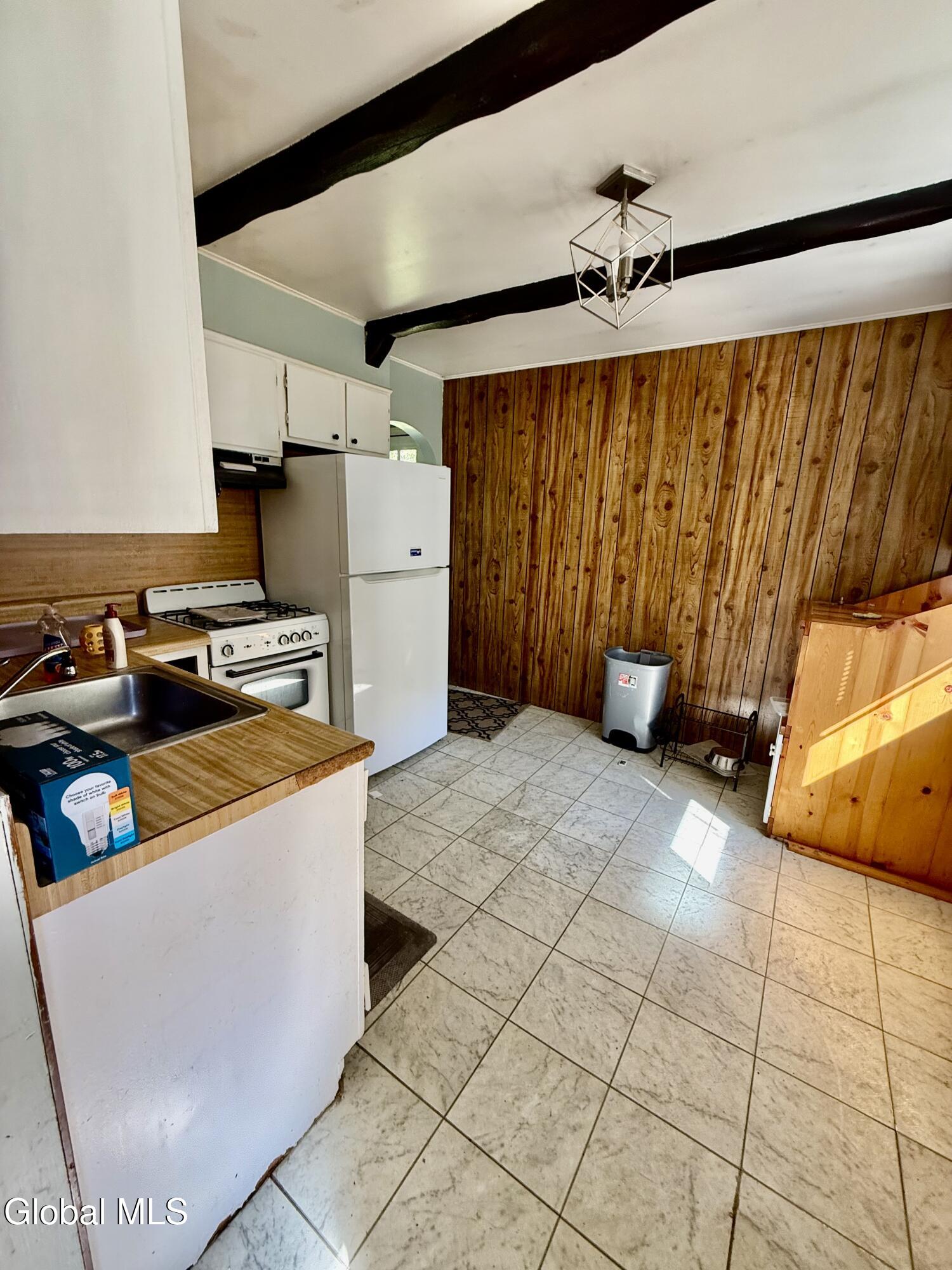 125 Dunsbach Ferry Road Colonie NY 12047