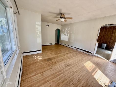 125 Dunsbach Ferry Road Colonie NY 12047