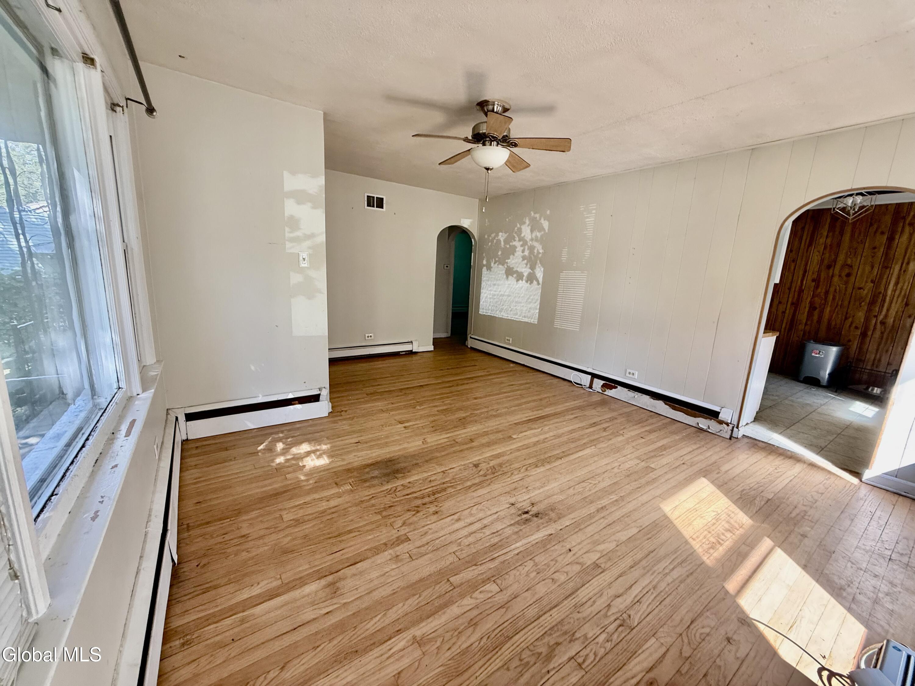 125 Dunsbach Ferry Road Colonie NY 12047