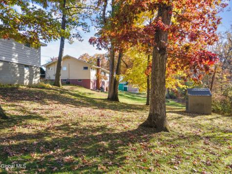 85 Woodlawn Drive Ravena NY 12143