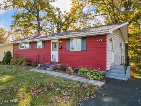 85 Woodlawn Drive Ravena NY 12143