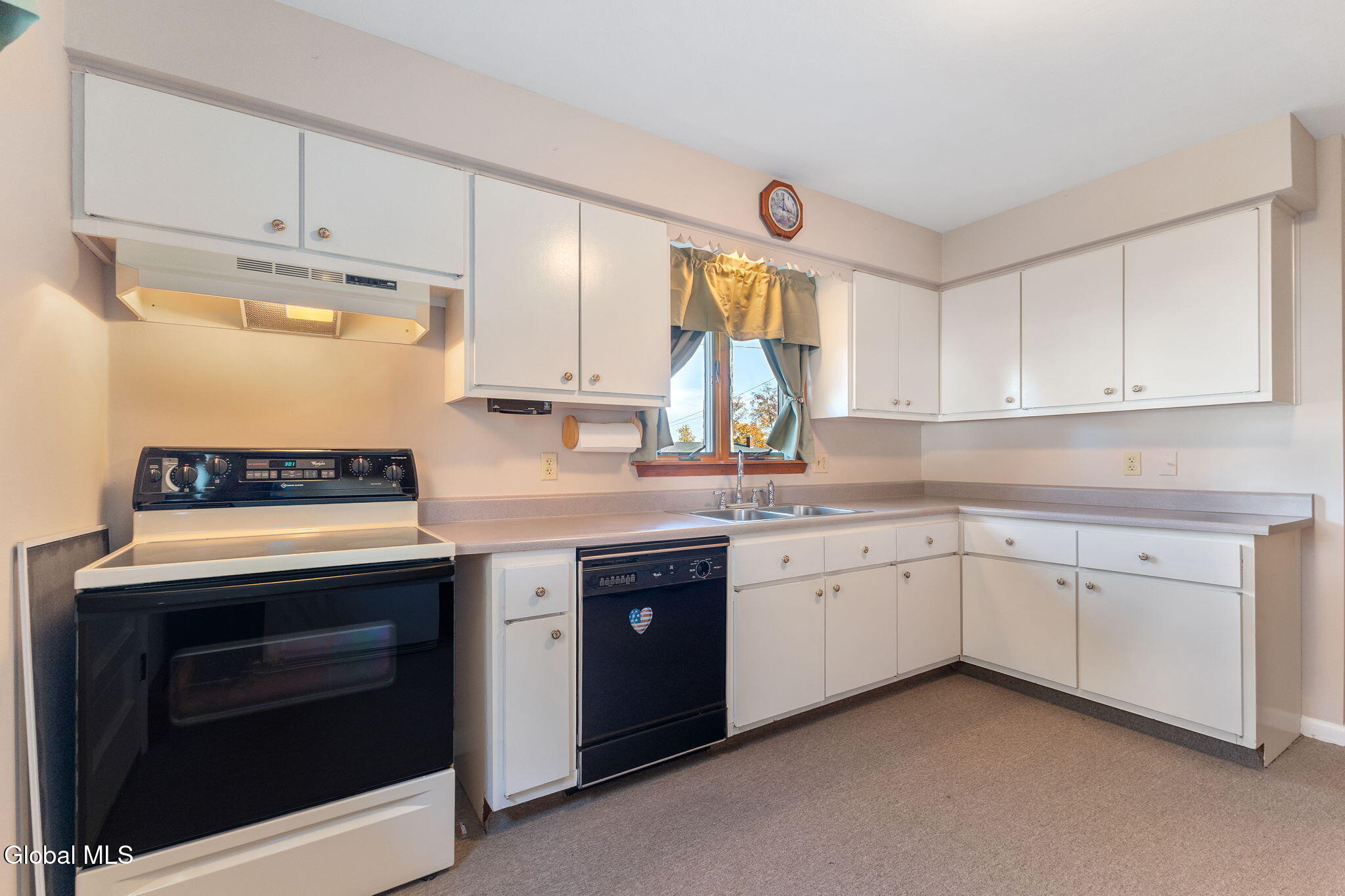 85 Woodlawn Drive Ravena NY 12143