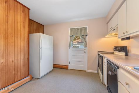 85 Woodlawn Drive Ravena NY 12143