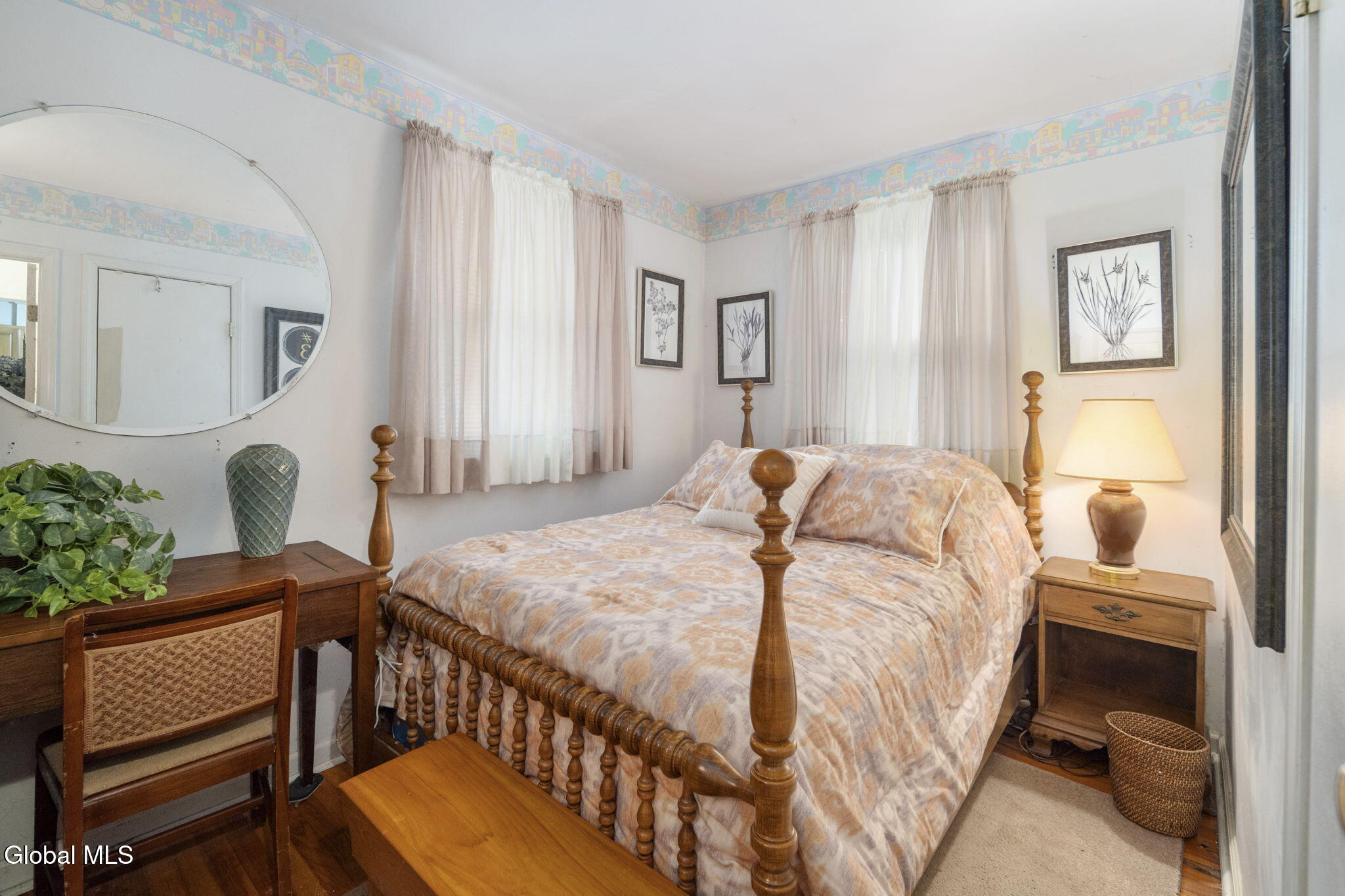 33 Evelyn Avenue Amsterdam NY 12010