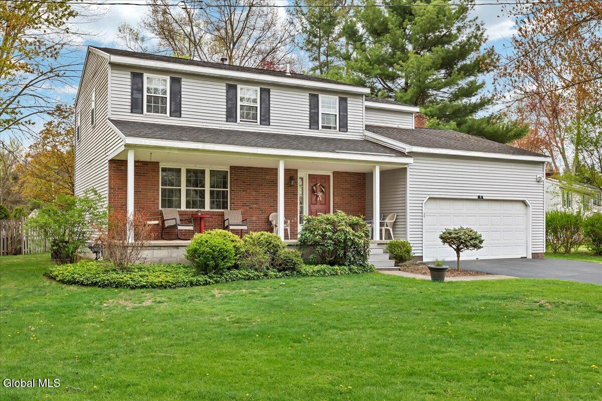 8A Jean Place Schenectady NY 12303