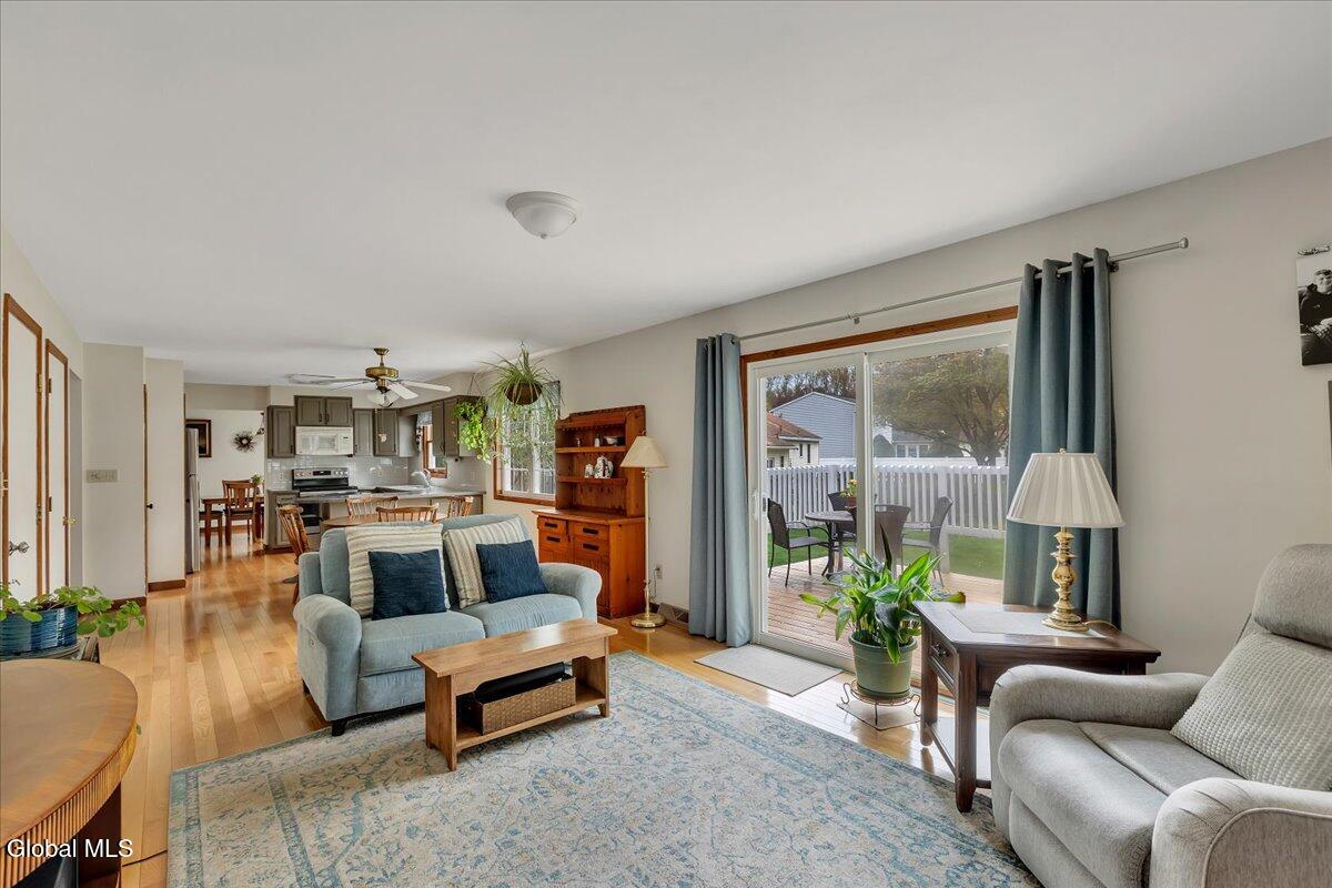 8A Jean Place Schenectady NY 12303