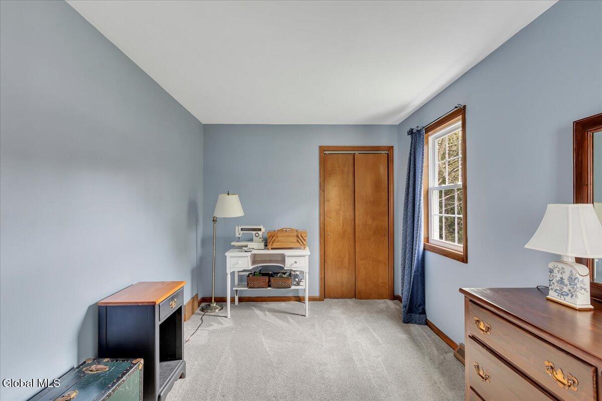 8A Jean Place Schenectady NY 12303