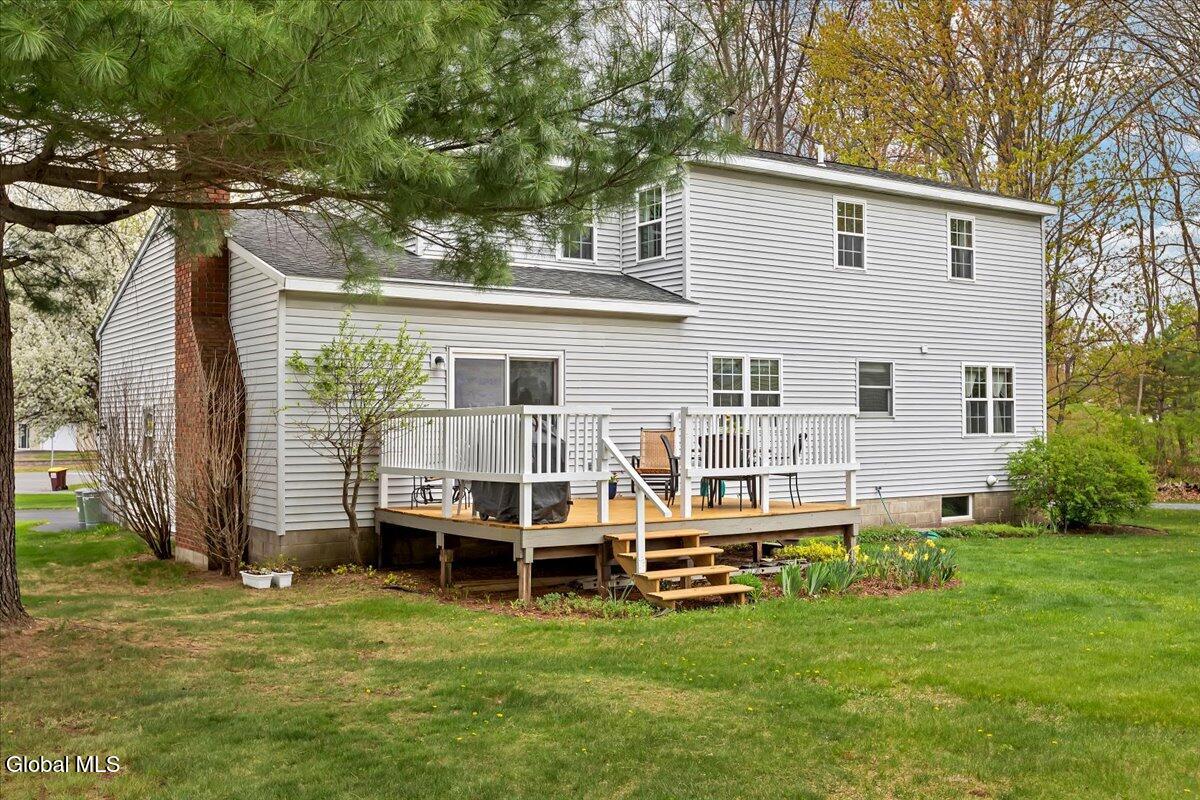 8A Jean Place Schenectady NY 12303