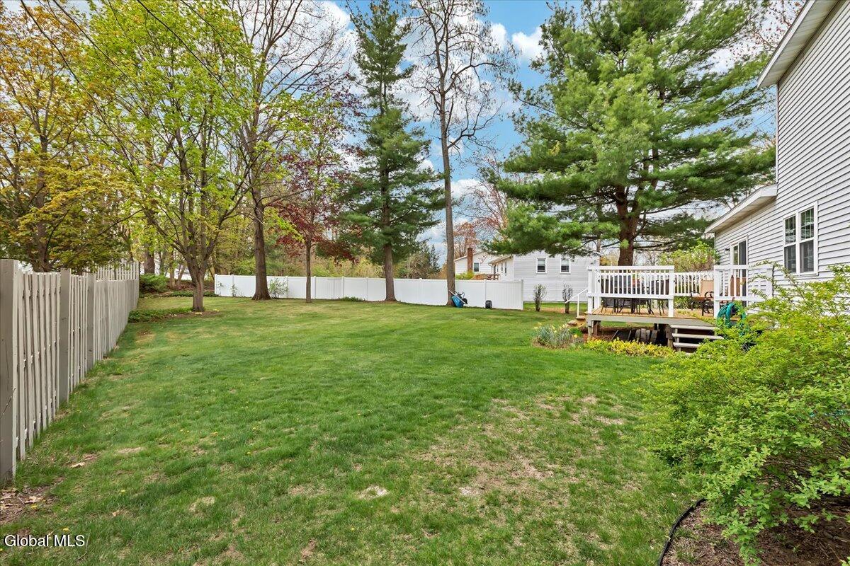 8A Jean Place Schenectady NY 12303