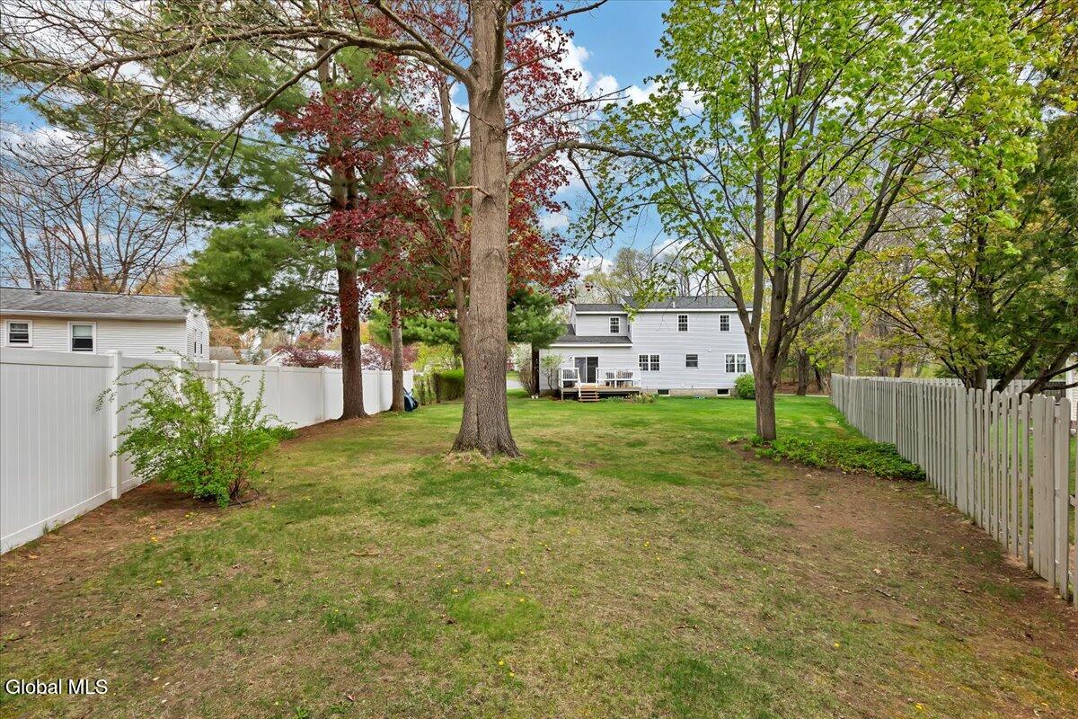 8A Jean Place Schenectady NY 12303
