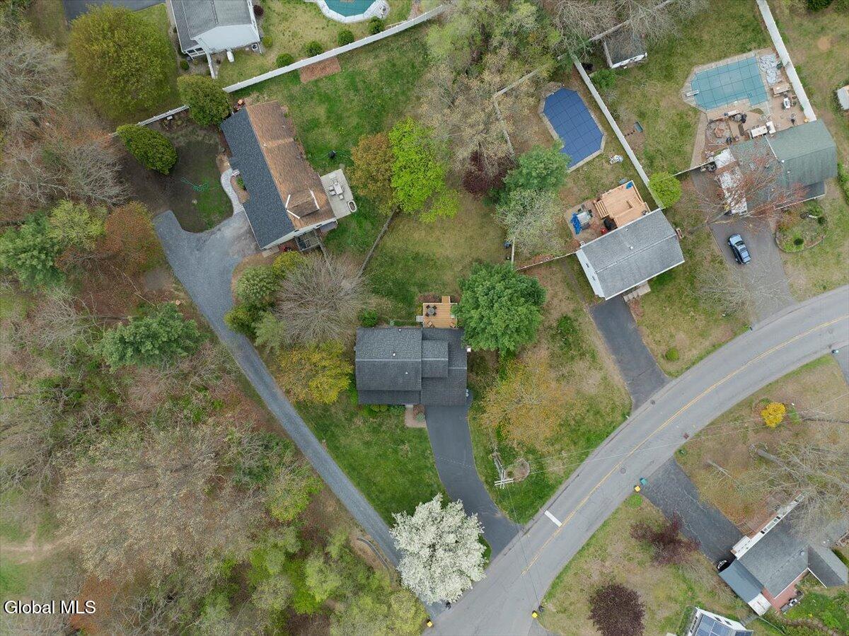8A Jean Place Schenectady NY 12303