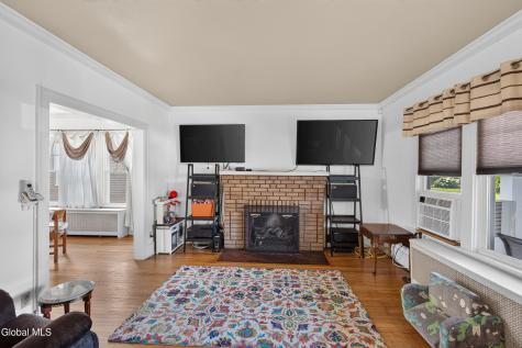 1068 Lexington Avenue Schenectady NY 12309