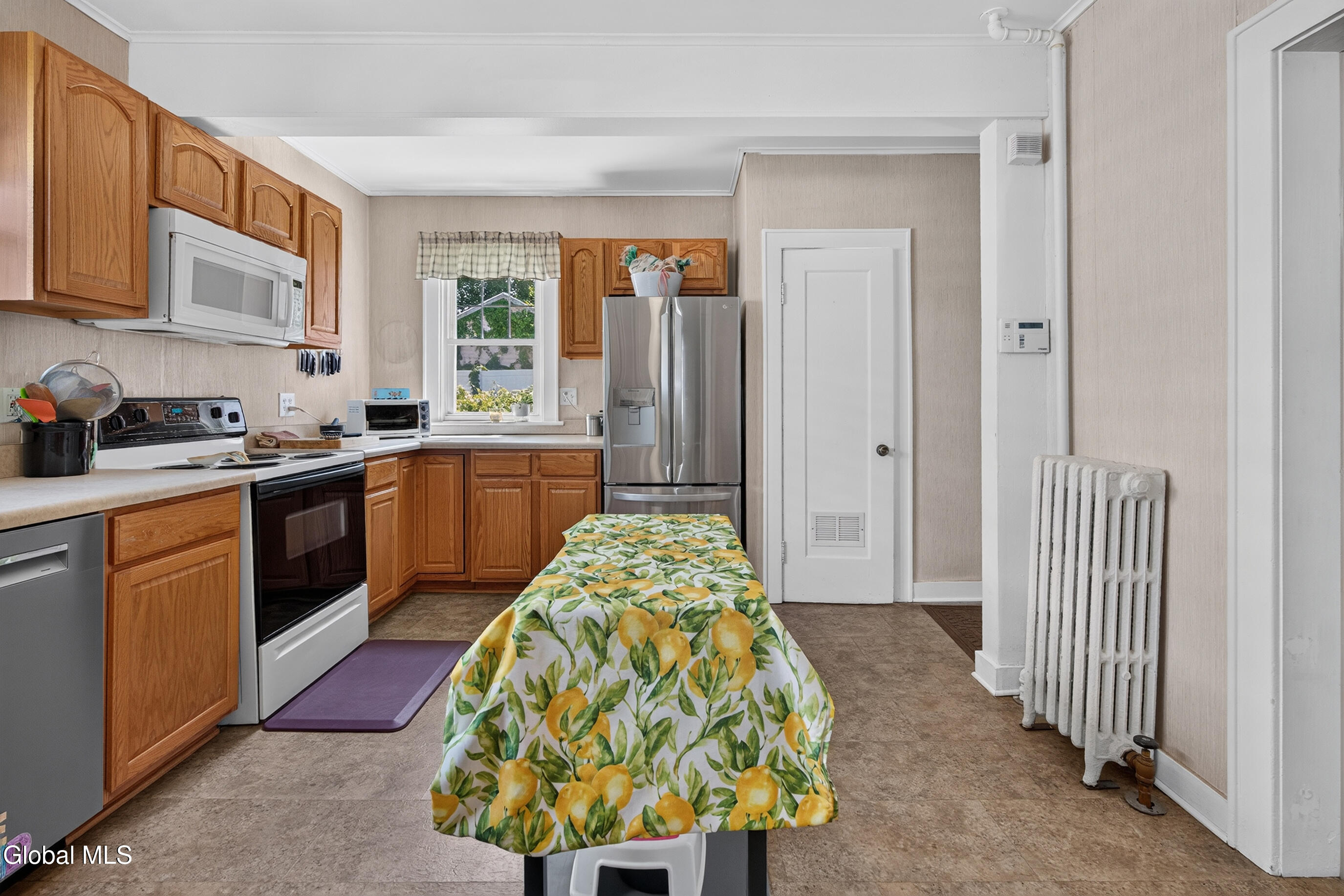 1068 Lexington Avenue Schenectady NY 12309