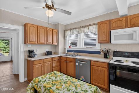 1068 Lexington Avenue Schenectady NY 12309