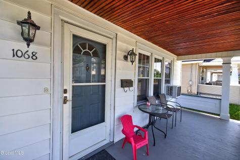 1068 Lexington Avenue Schenectady NY 12309
