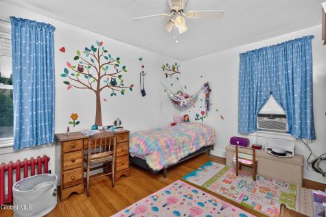 1068 Lexington Avenue Schenectady NY 12309