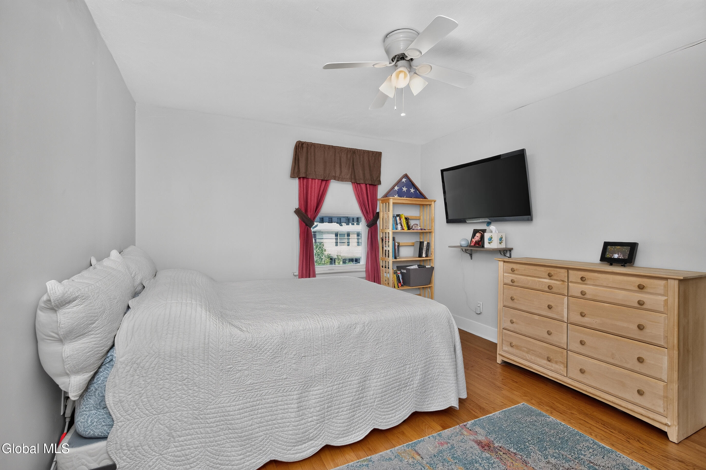 1068 Lexington Avenue Schenectady NY 12309