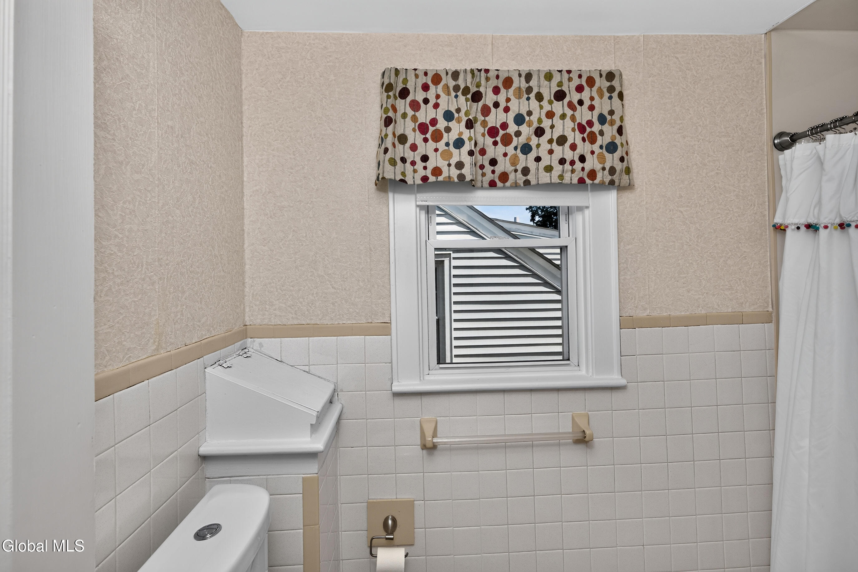 1068 Lexington Avenue Schenectady NY 12309