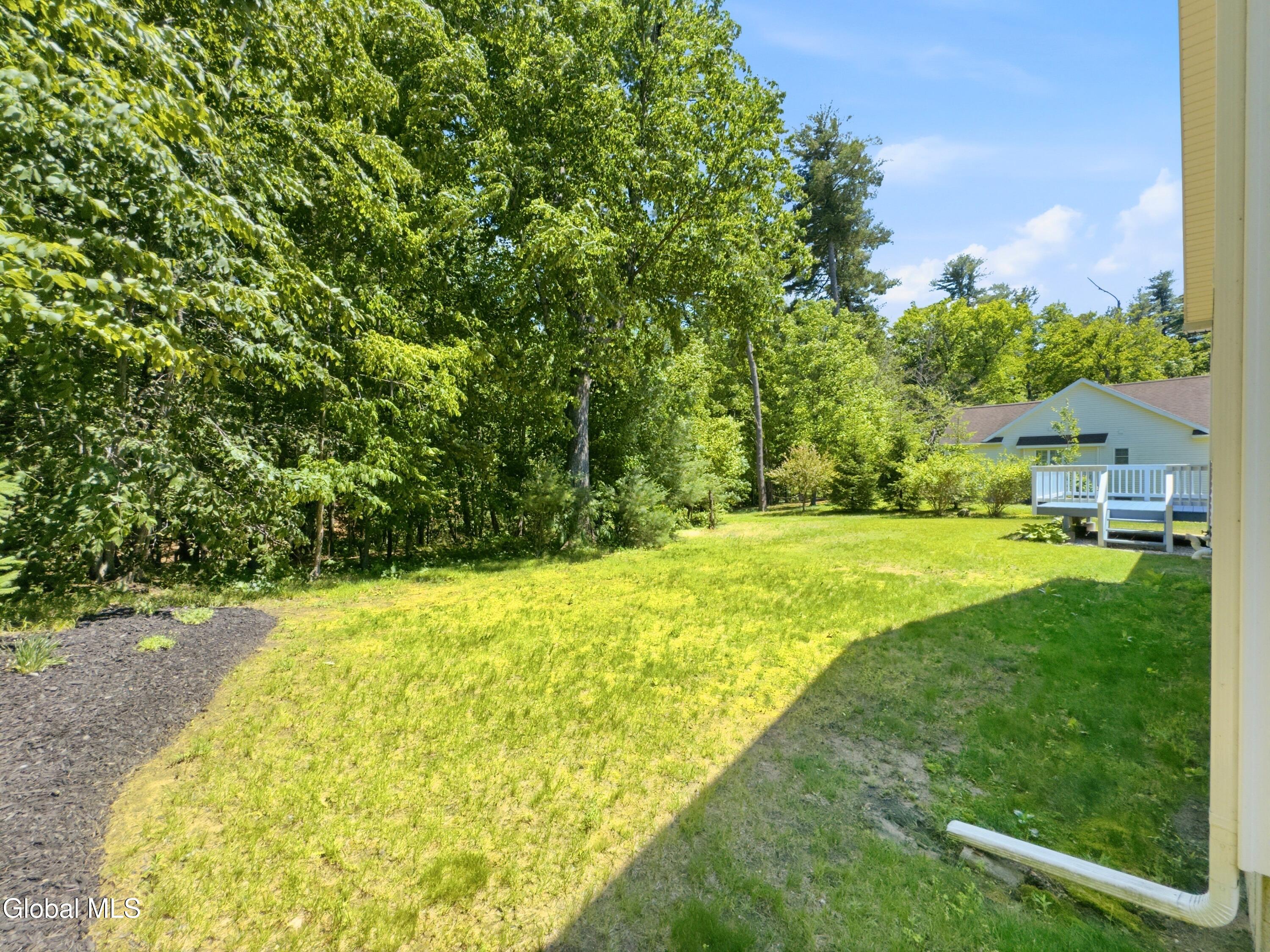 24 Morocco Lane Schenectady NY 12304