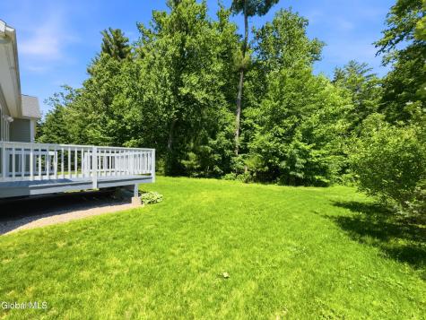 24 Morocco Lane Schenectady NY 12304