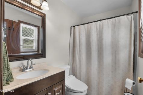 8 Yandell Yard Gansevoort NY 12831