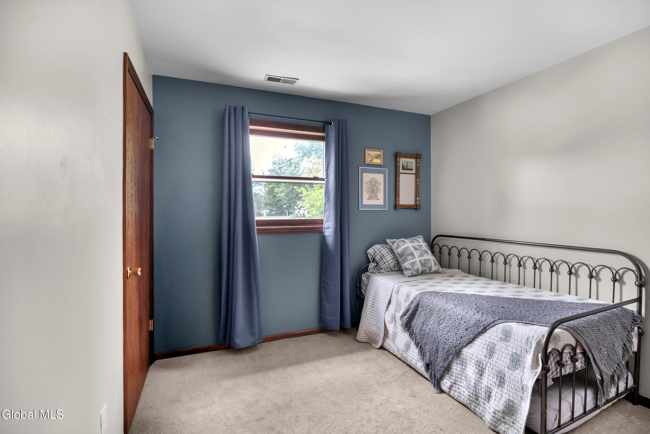 8 Yandell Yard Gansevoort NY 12831