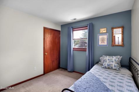 8 Yandell Yard Gansevoort NY 12831