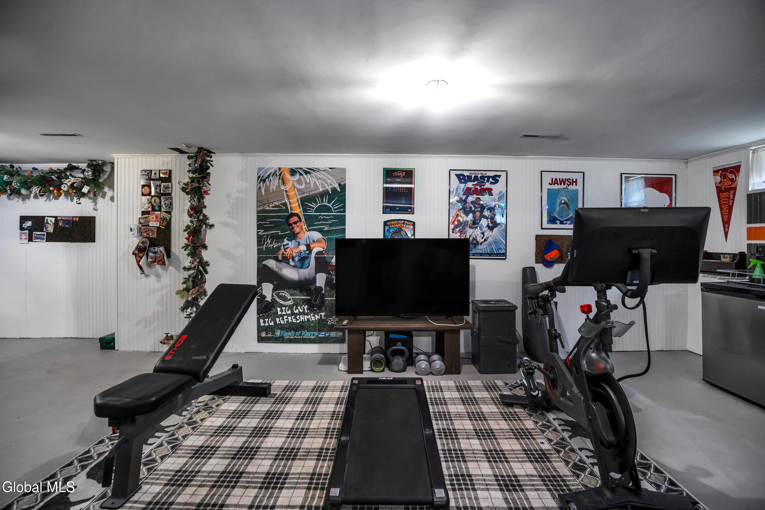 8 Yandell Yard Gansevoort NY 12831