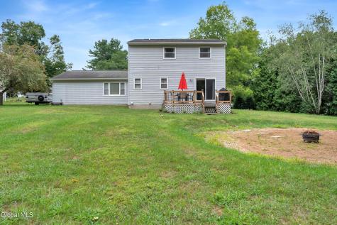 8 Yandell Yard Gansevoort NY 12831