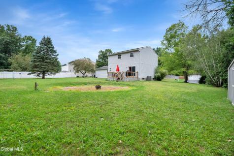 8 Yandell Yard Gansevoort NY 12831