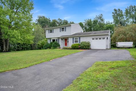 8 Yandell Yard Gansevoort NY 12831