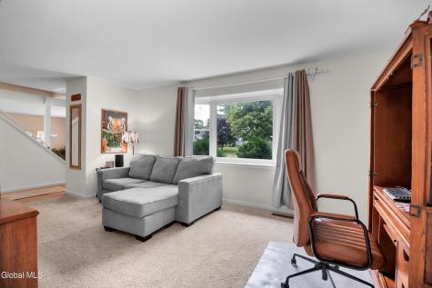 8 Yandell Yard Gansevoort NY 12831