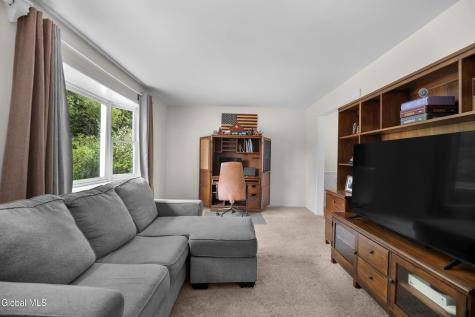 8 Yandell Yard Gansevoort NY 12831