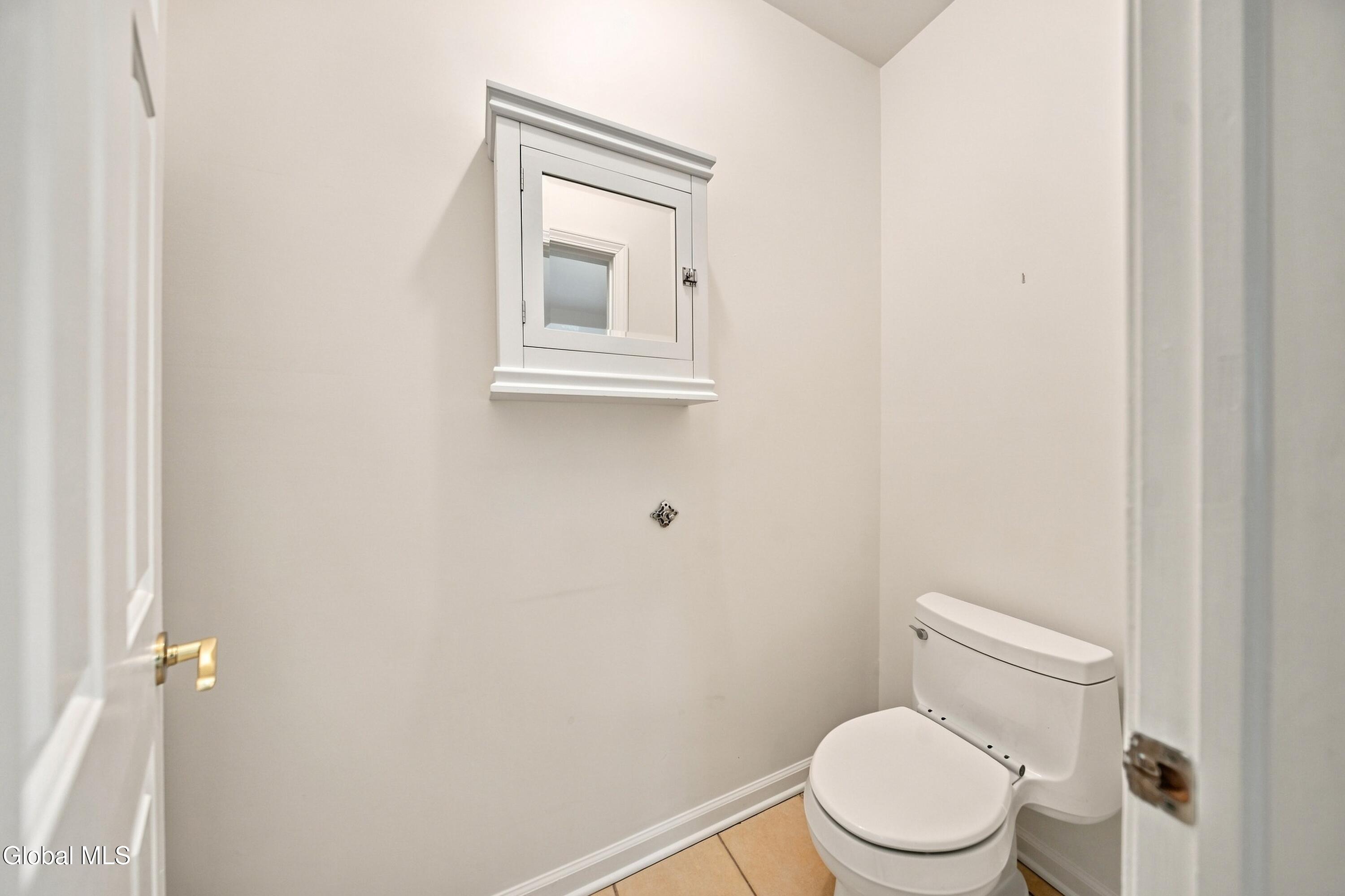 6 Sawyer Place Cohoes NY 12047