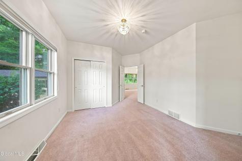 6 Sawyer Place Cohoes NY 12047