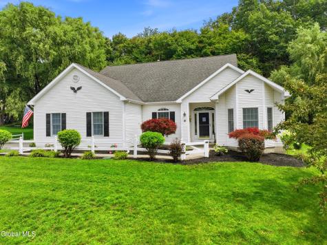6 Sawyer Place Cohoes NY 12047