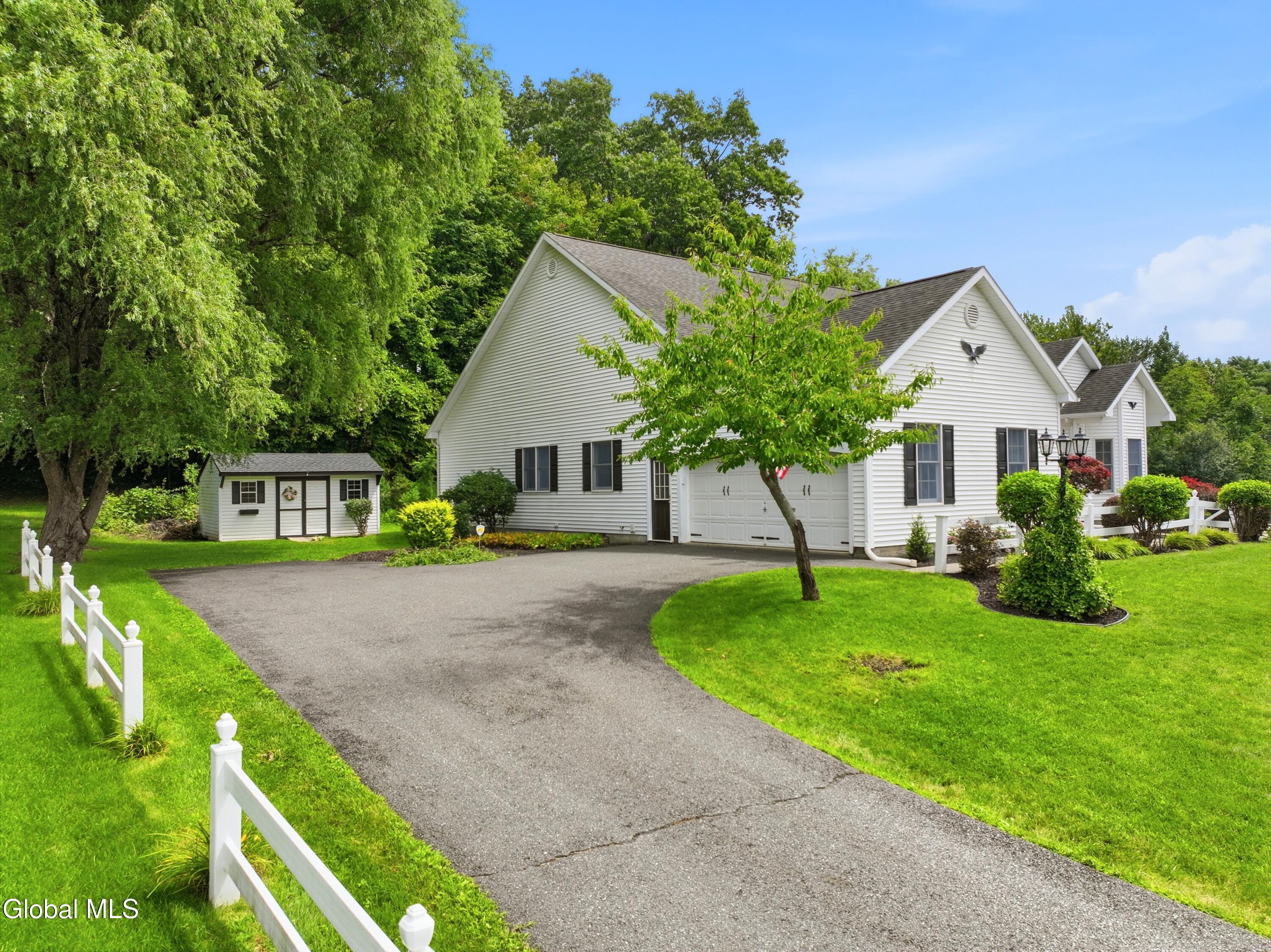 6 Sawyer Place Cohoes NY 12047
