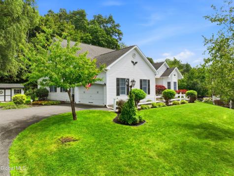 6 Sawyer Place Cohoes NY 12047