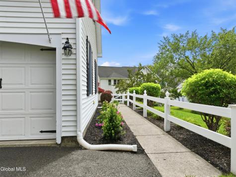 6 Sawyer Place Cohoes NY 12047