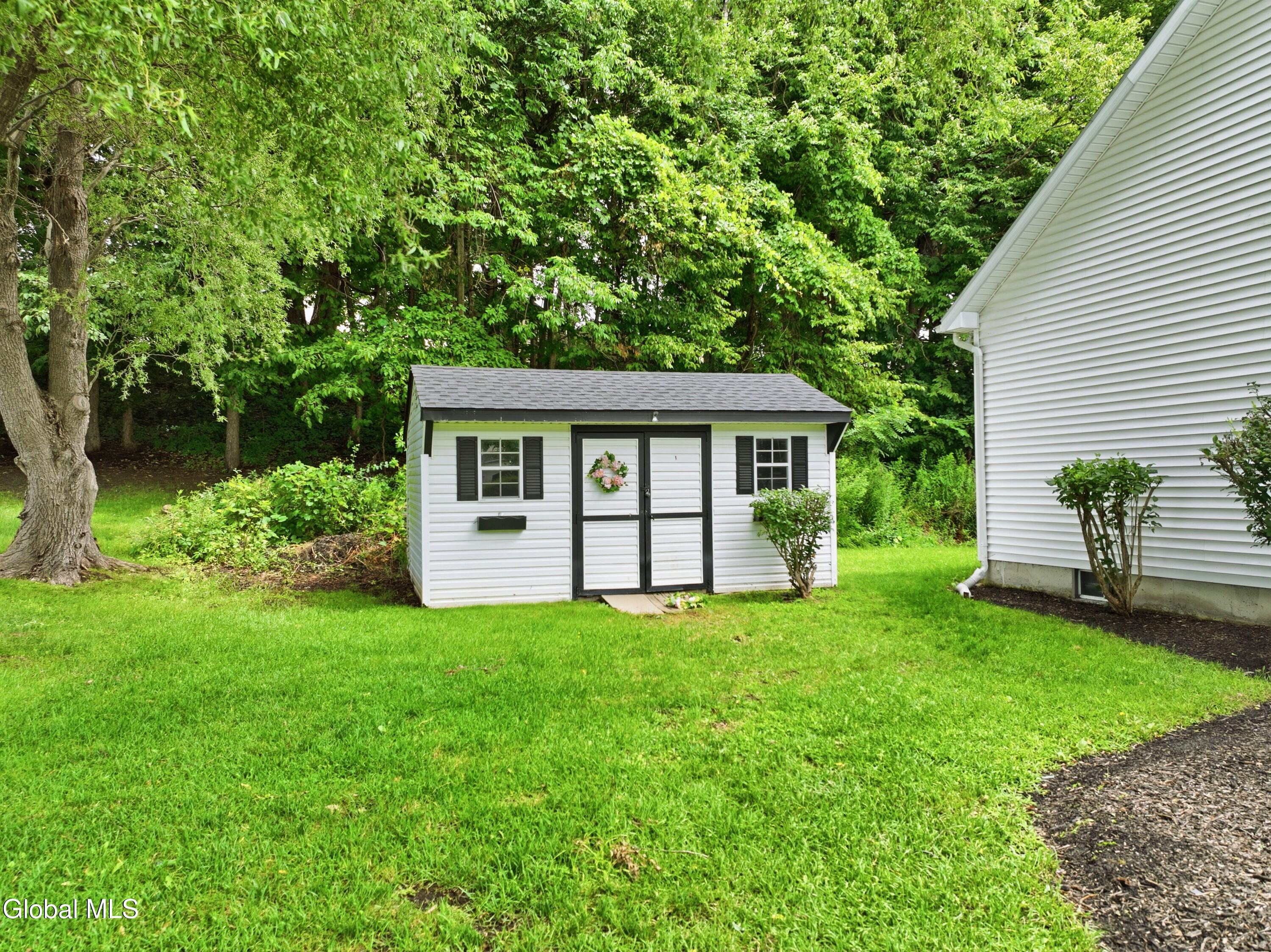 6 Sawyer Place Cohoes NY 12047
