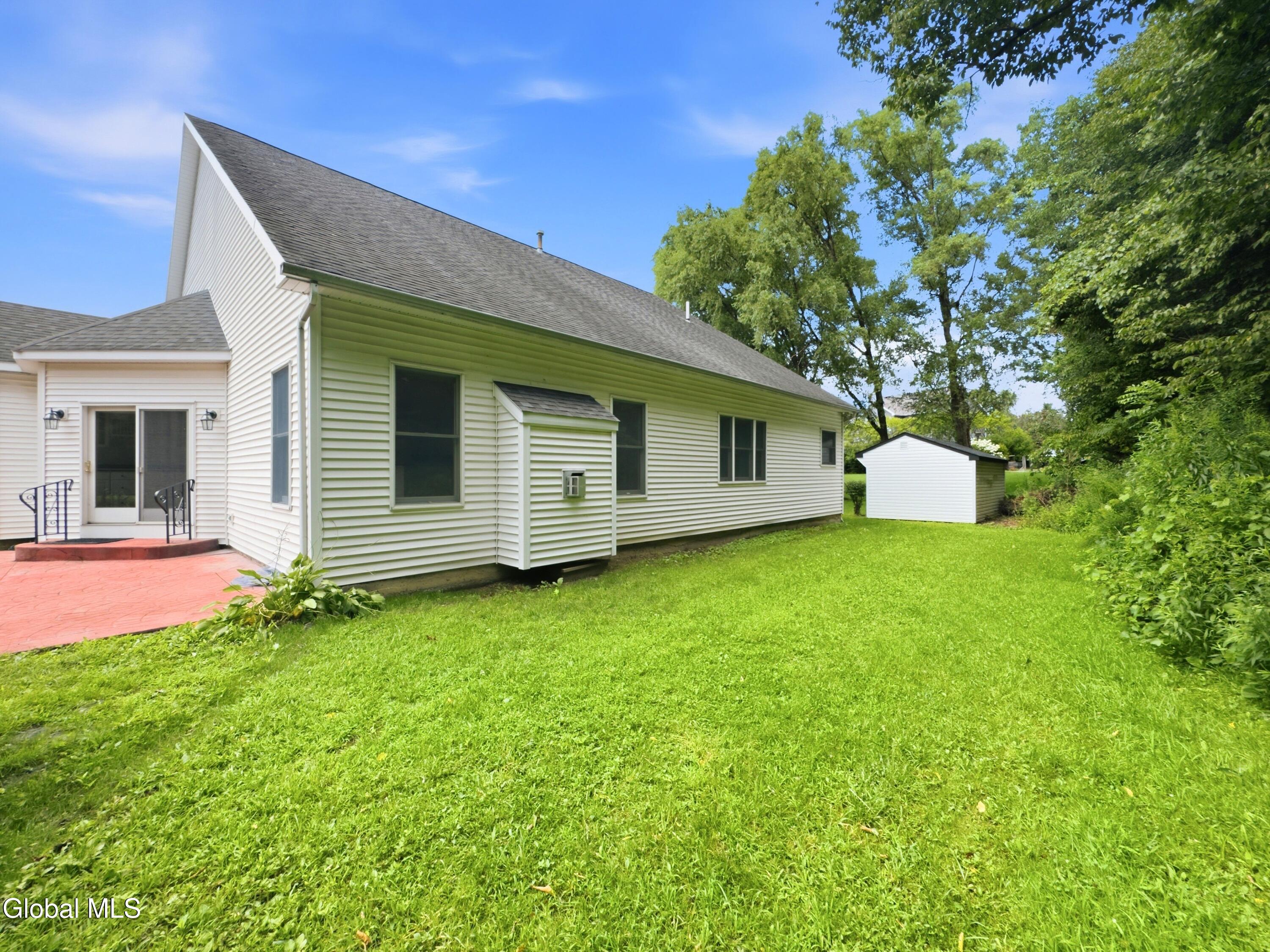 6 Sawyer Place Cohoes NY 12047