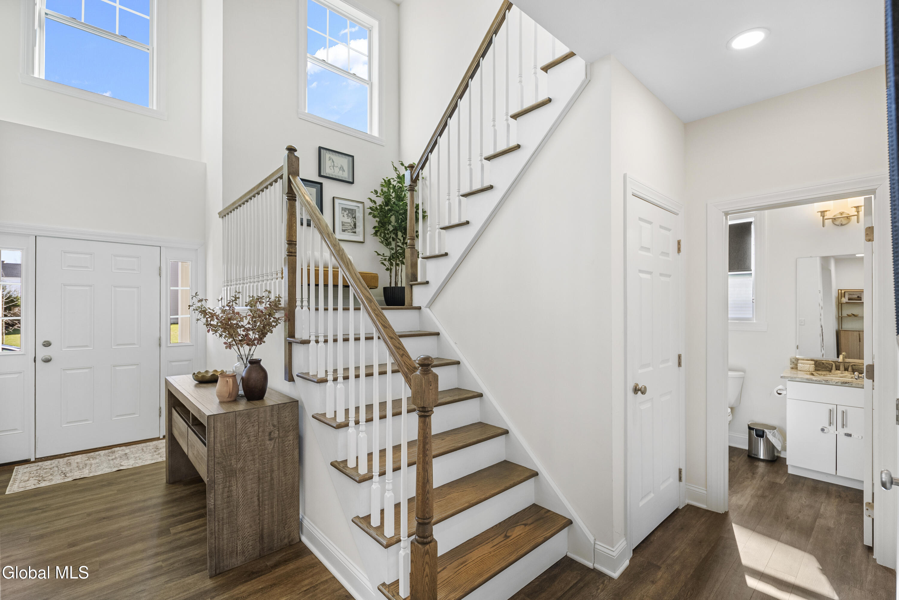 10 Basswood Court Ballston Lake NY 12019