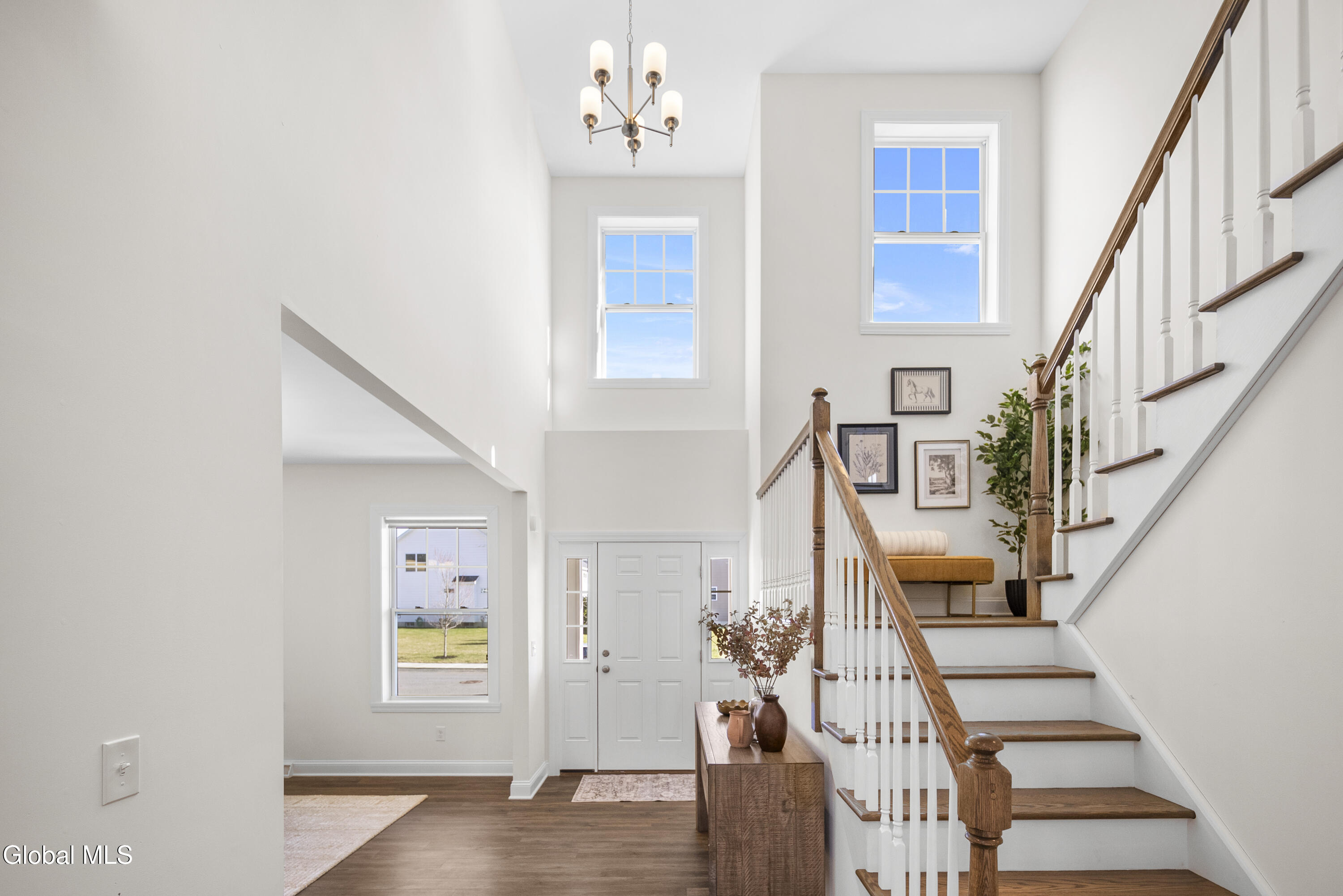 10 Basswood Court Ballston Lake NY 12019